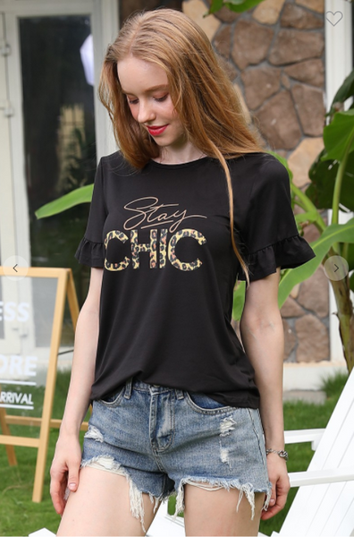 STAY CHIC TEE